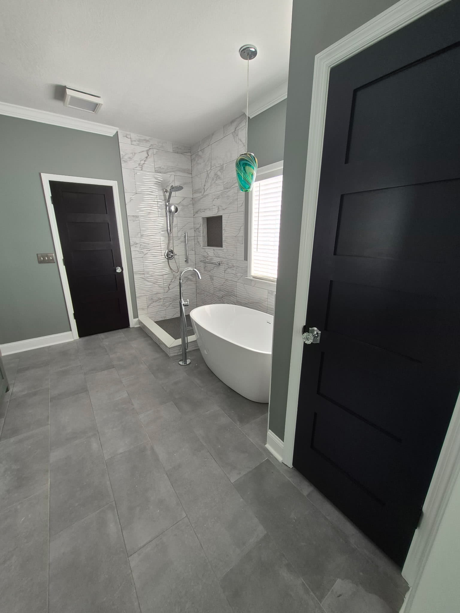 Bathroom remodel (after) in the Chattanooga area by Mountain City Pros