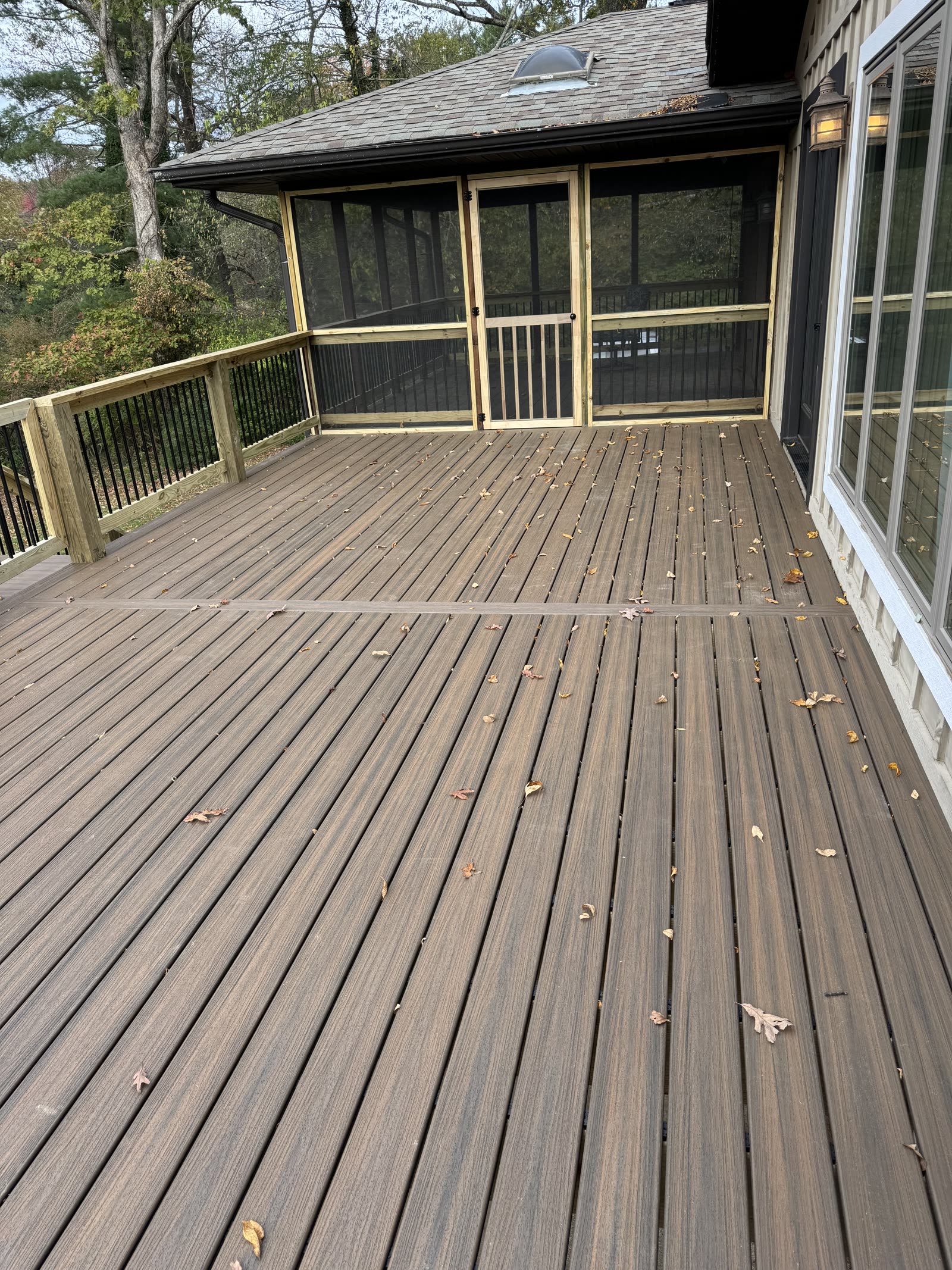 Covered deck in the Chattanooga area by Mountain City Pros